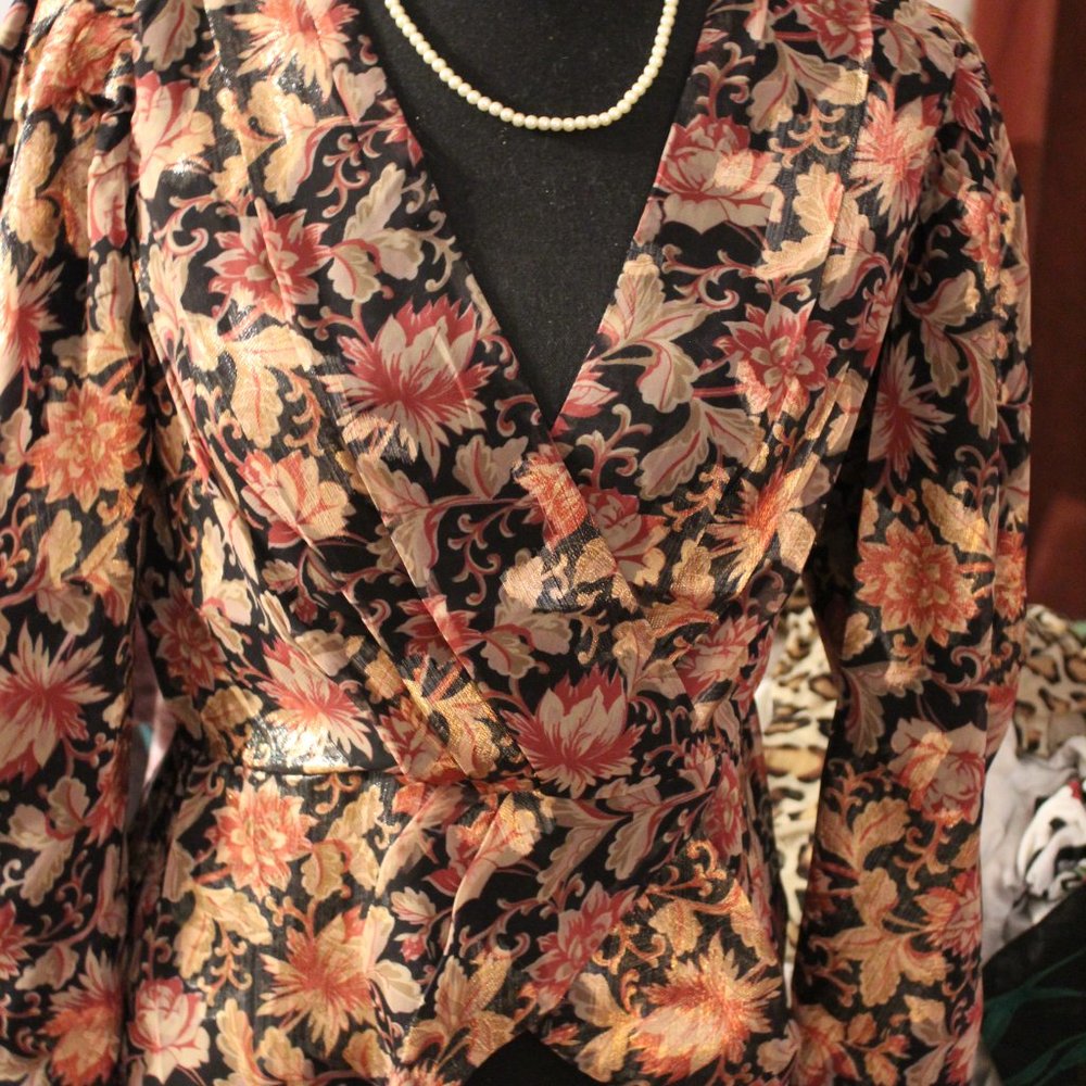 Express Dressy Blouse - Picture 5 of 10